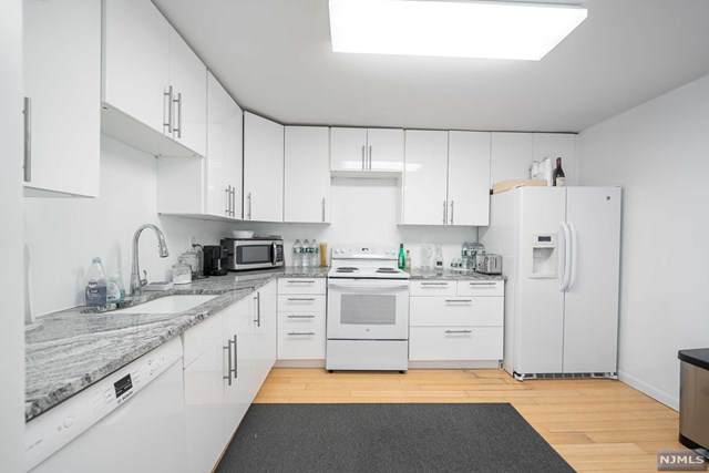 770 Anderson Avenue - Photo 1