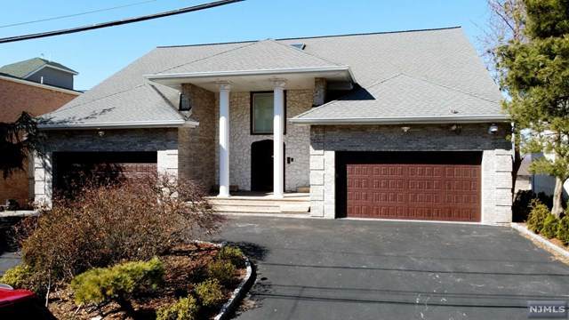 229 10th Street - Photo 1