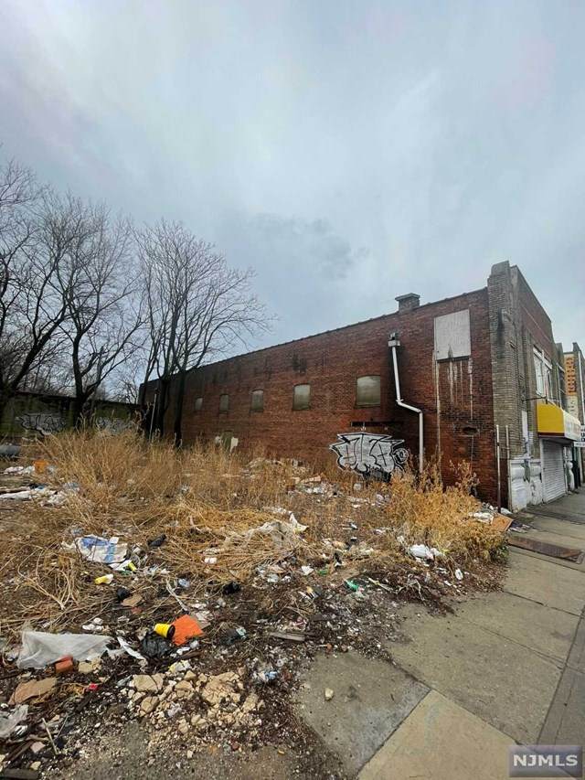 763 Springfield Avenue - Photo 1