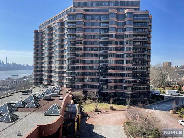 100 Carlyle Drive - Photo 1
