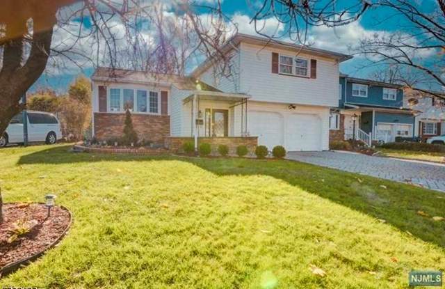 2308 Halsey Street - Photo 1