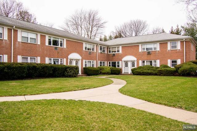 73 Manchester Court - Photo 1