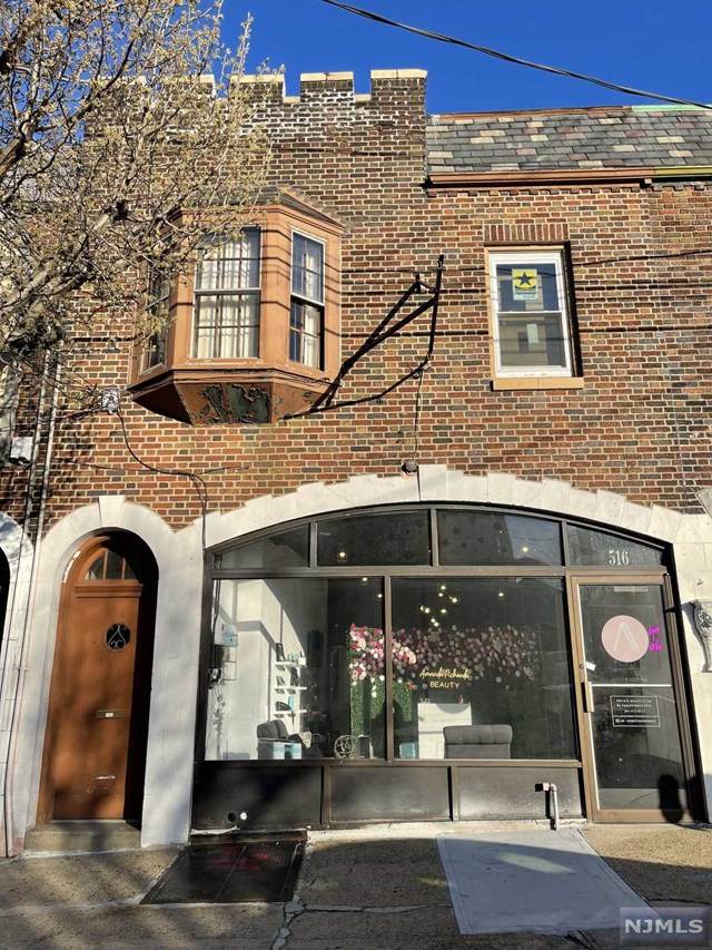 516 Anderson Avenue - Photo 1