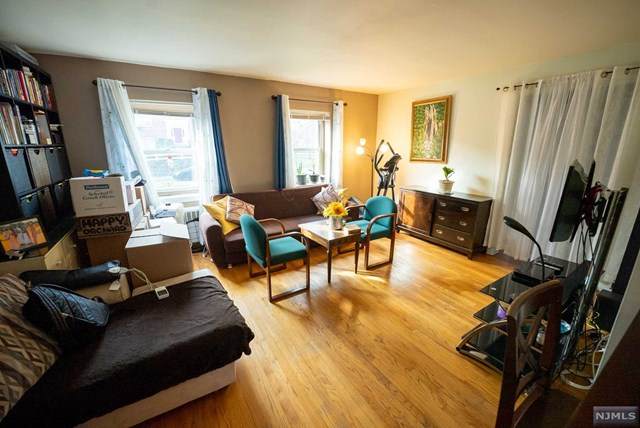 978 Main Street - Photo 1
