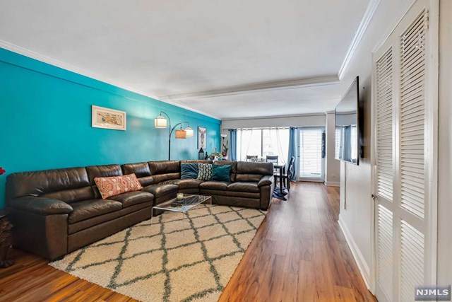 276 Prospect Street - Photo 1