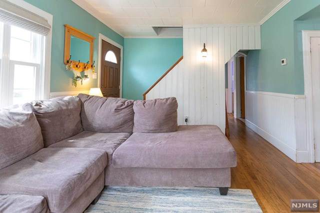 12 Chestnut Street - Photo 1