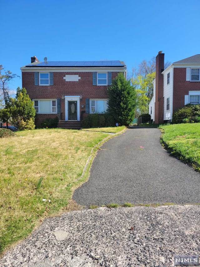 299-301 Reynolds Terrace - Photo 1