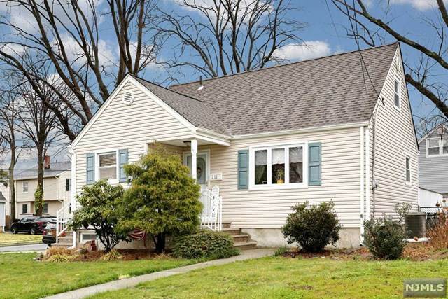 211 Cooper Avenue - Photo 1
