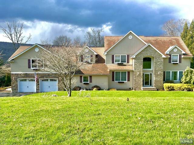 12 Forest Ridge Terrace - Photo 1