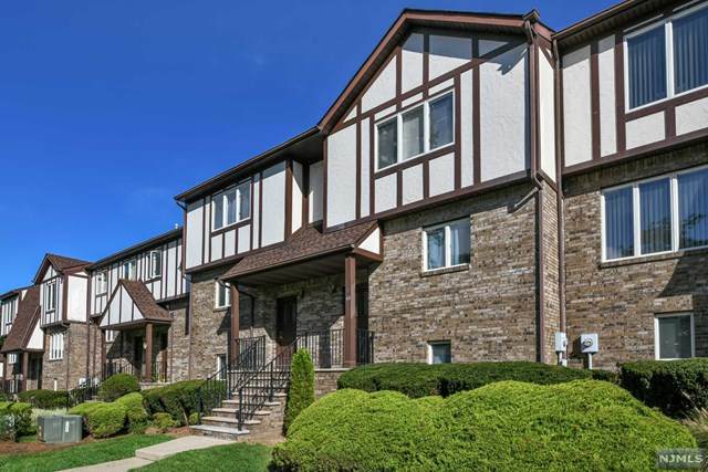 43 Canterbury Lane - Photo 1