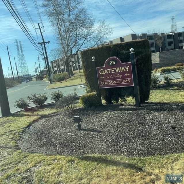 25 River Road - Photo 1