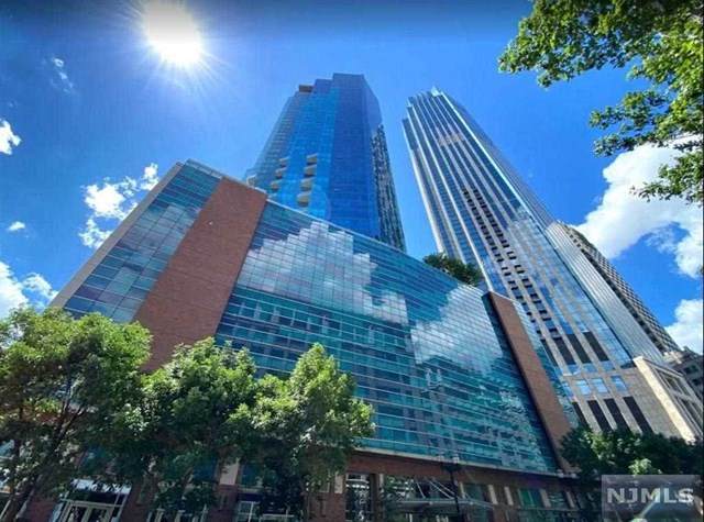 77 Hudson Street - Photo 1