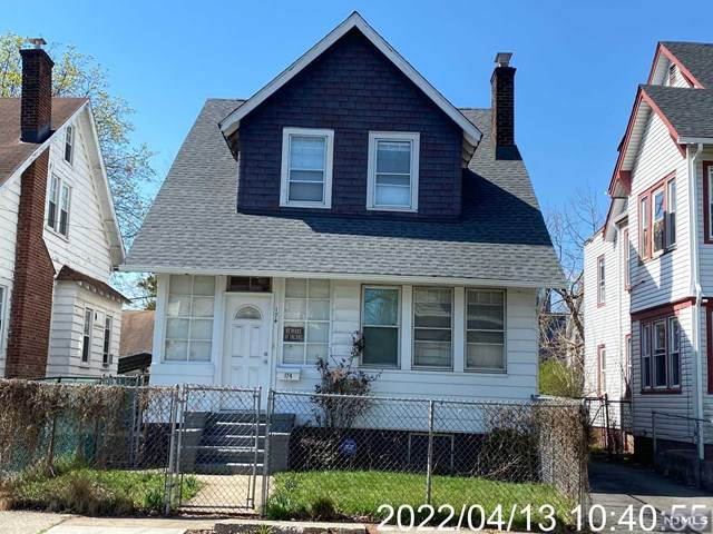 174 Shephard Avenue - Photo 1
