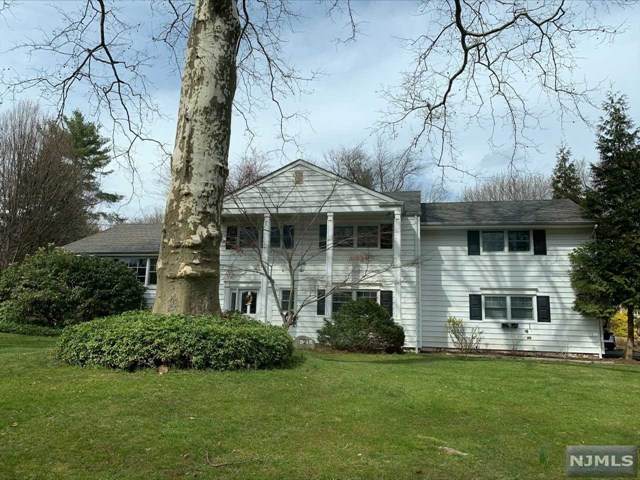 21 Crabtree Lane - Photo 1