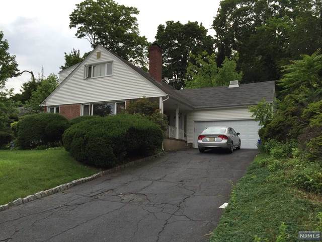 129 Lylewood Drive - Photo 1