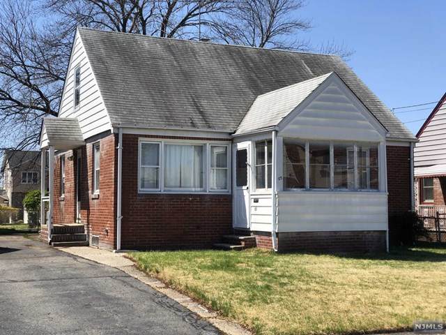 65 Tracy Avenue - Photo 1