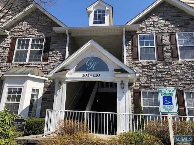 106 Barrister Drive - Photo 1