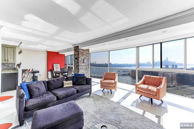 380 Mountain Road - Photo 1