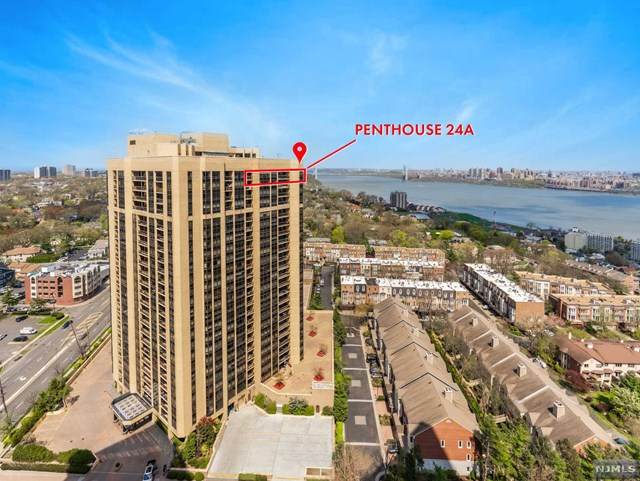 800 Palisade Avenue - Photo 1