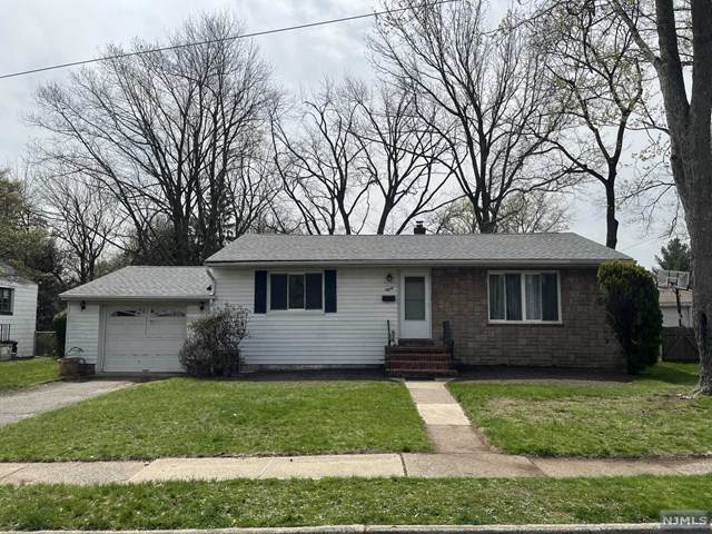 80 Merritt Avenue - Photo 1