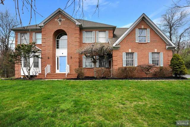 4 Lewis Hollow Road - Photo 1