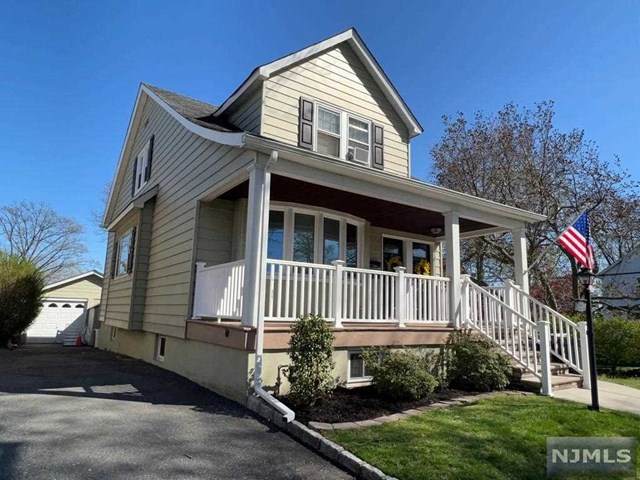 26 Hastings Avenue - Photo 1
