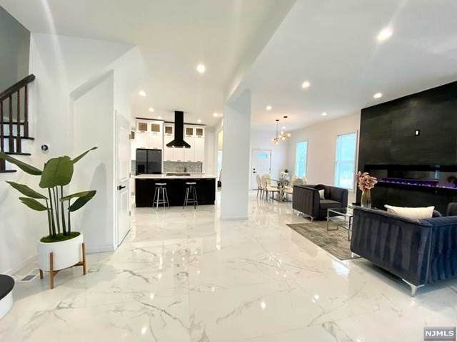 1013 Watchung Avenue - Photo 1