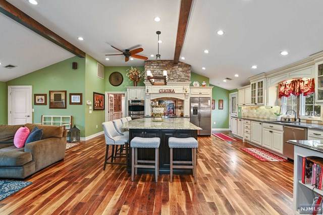 618 Riverside Drive - Photo 1