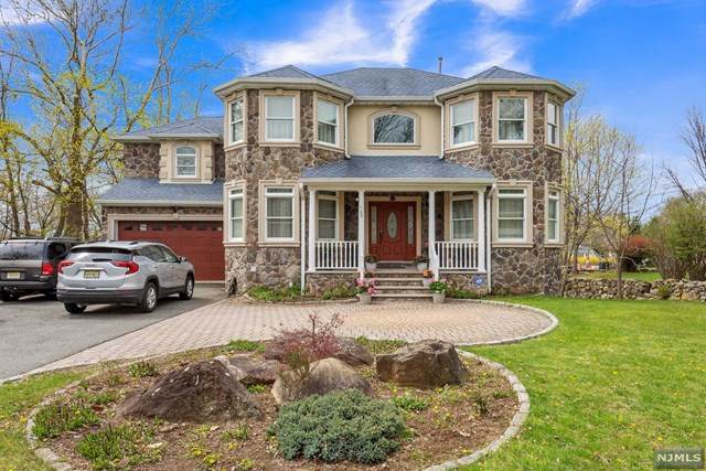 149 Mountain Avenue - Photo 1