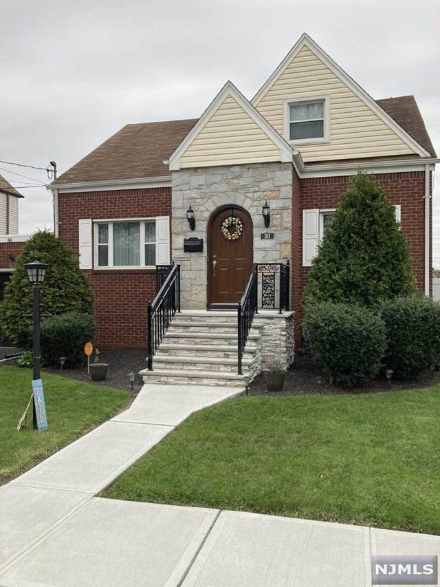 30 Ackerman Avenue - Photo 1