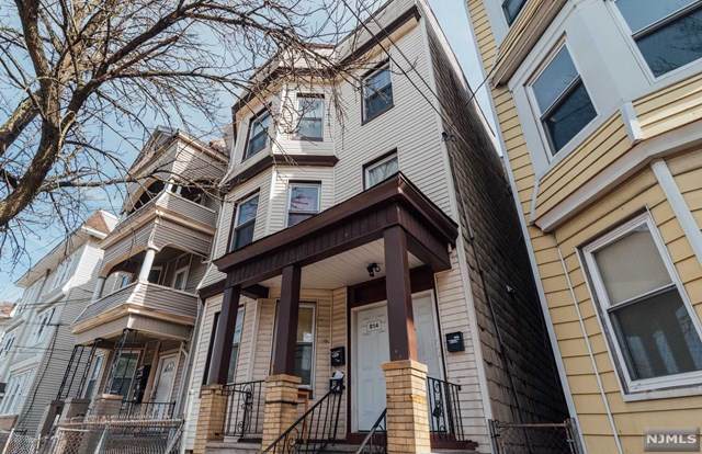 814 16th Street - Photo 1
