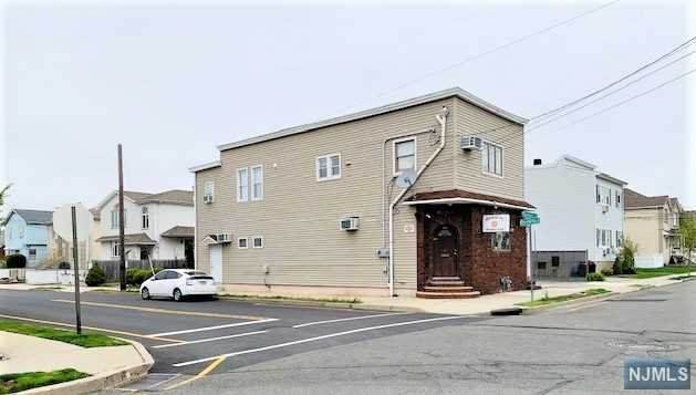 323 Semel Avenue - Photo 1