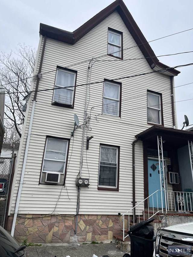 475 Summer Street - Photo 1