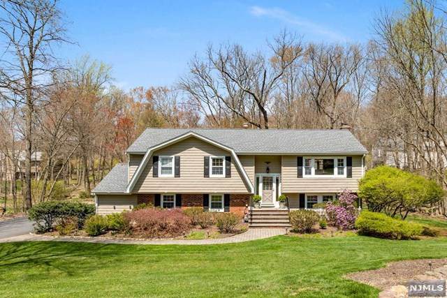629 Knollwood Road - Photo 1