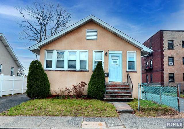 66 Clinton Avenue - Photo 1
