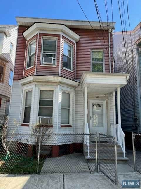 100 Marion Street - Photo 1