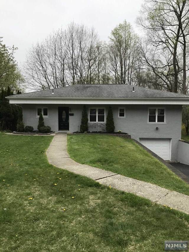 96 Truman Boulevard - Photo 1