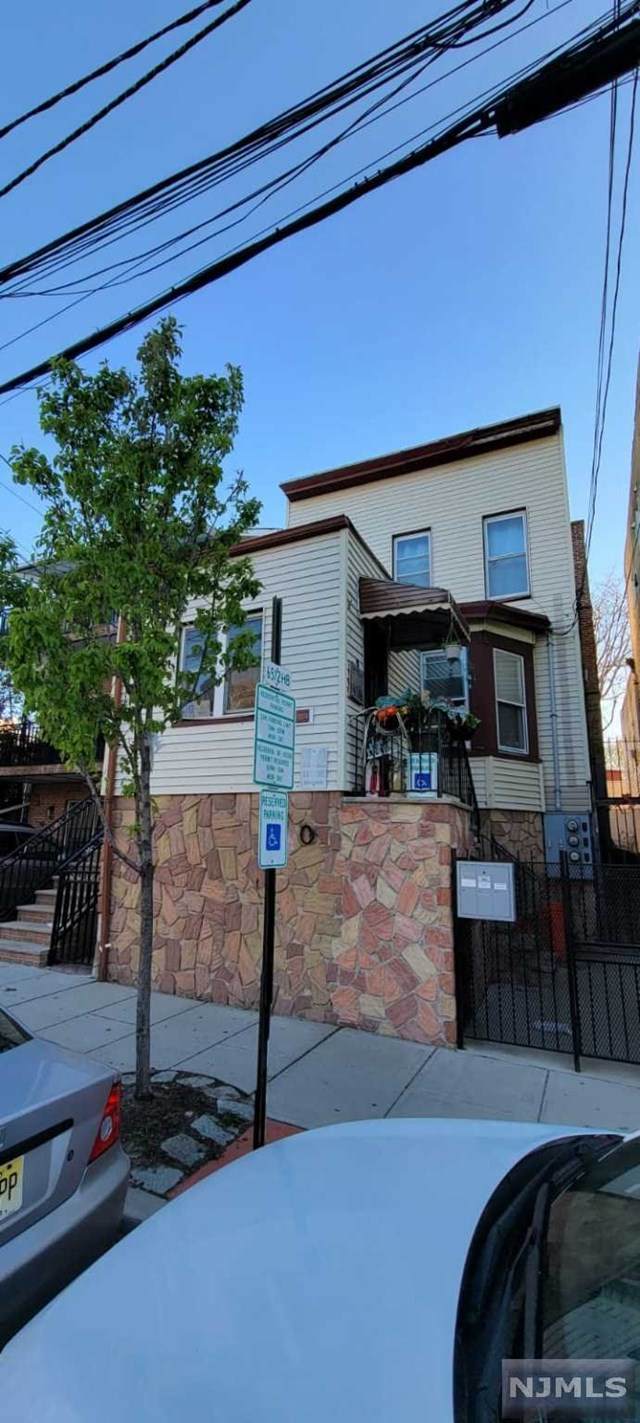 510 17th Street - Photo 1