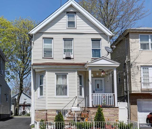 539 Chestnut Street - Photo 1