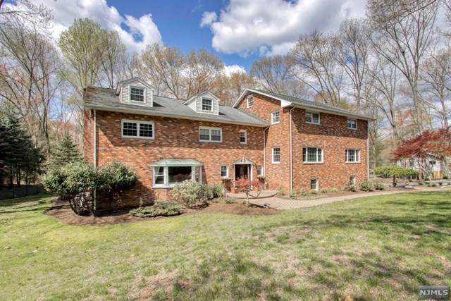 1059 Washington Avenue - Photo 1