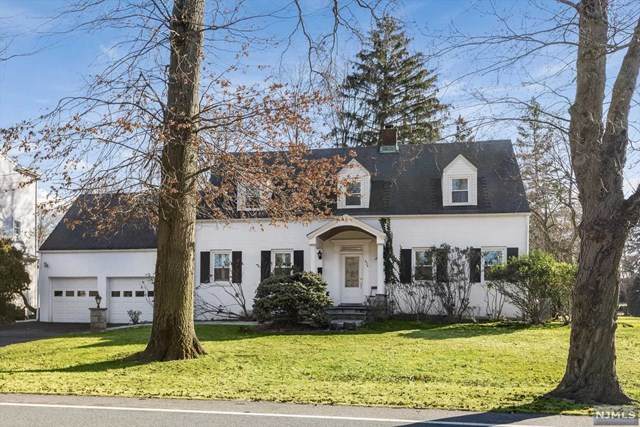 626 Sunset Avenue - Photo 1
