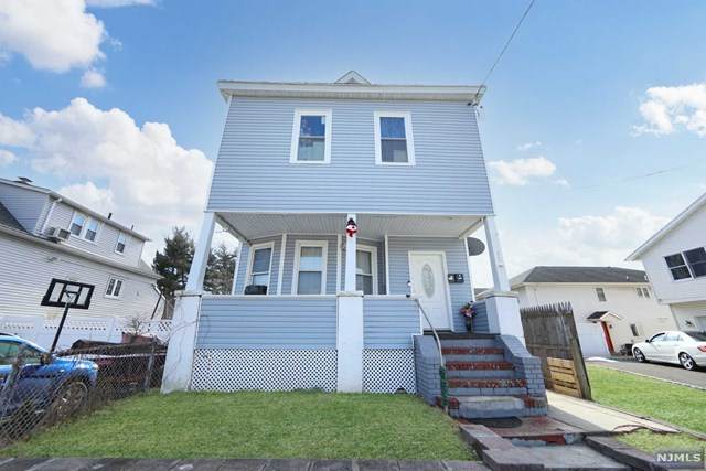 12 Willard Street - Photo 1