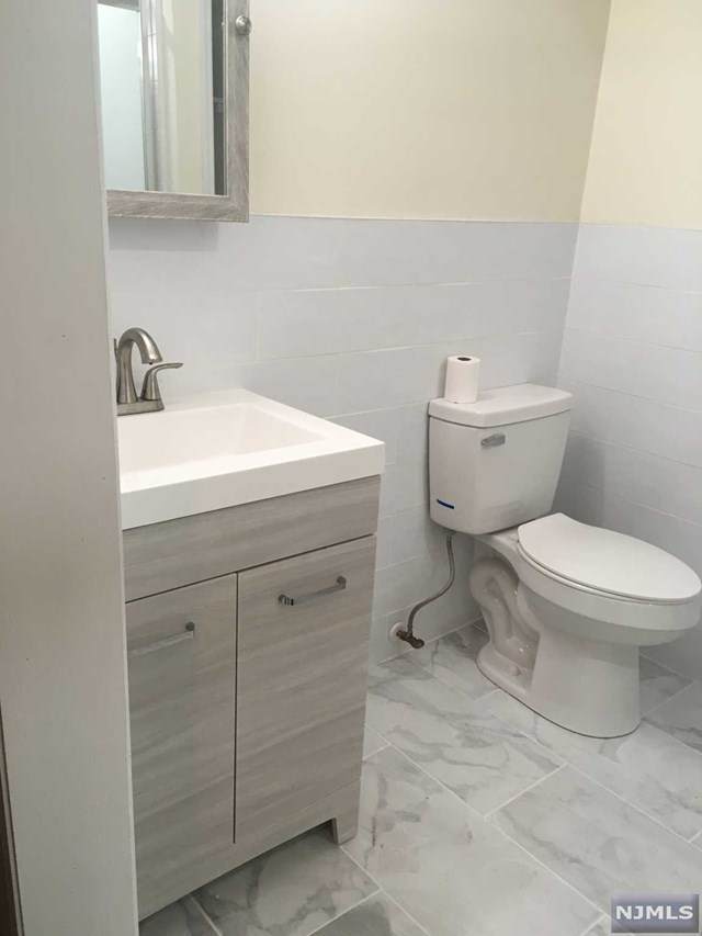 1-3 Treacy Avenue - Photo 1