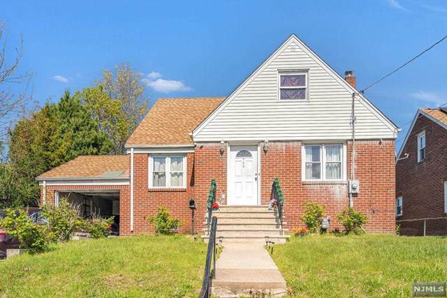 725 Mola Boulevard - Photo 1