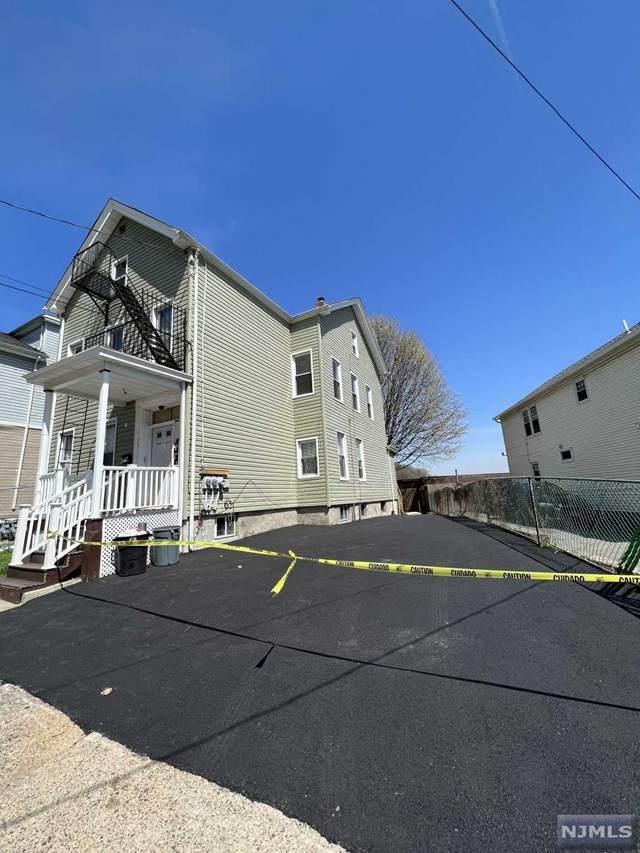 11-13 Ryle Avenue - Photo 1