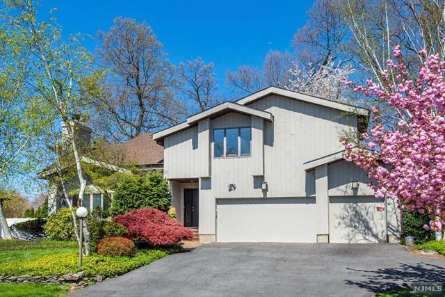 174 Webster Drive - Photo 1