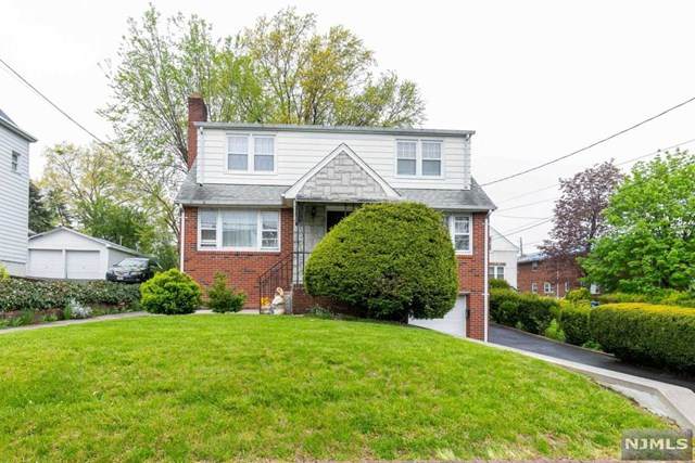 177 Plauderville Avenue - Photo 1