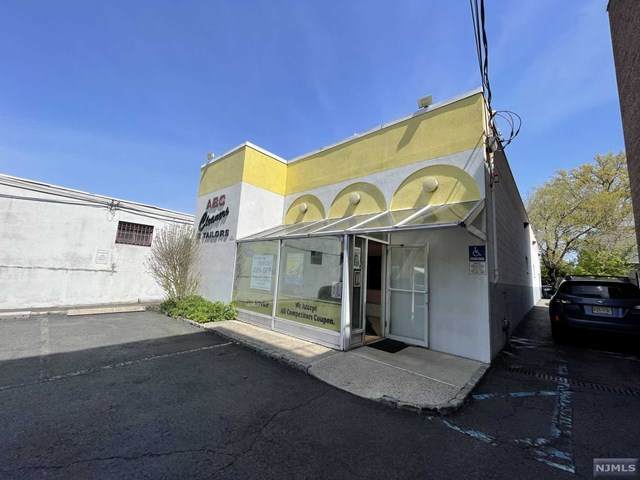 74 Anderson Street - Photo 1