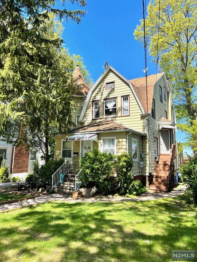 298 Carmita Avenue - Photo 1