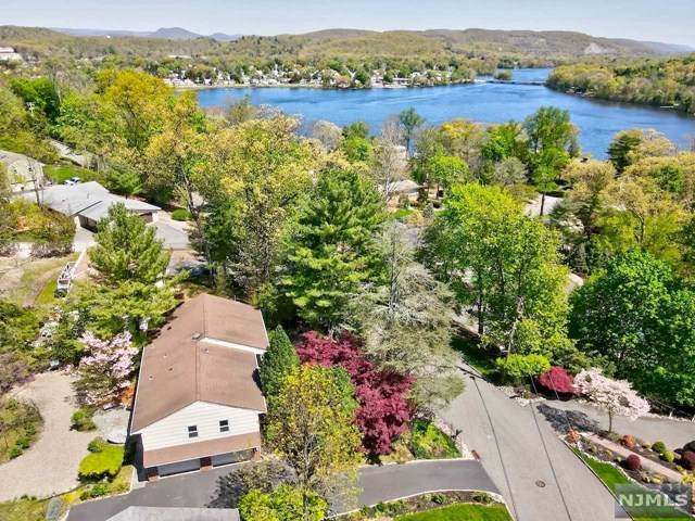 225 Hilltop Court - Photo 1